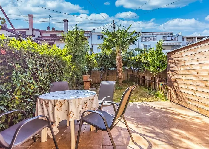 アパート Dubravka